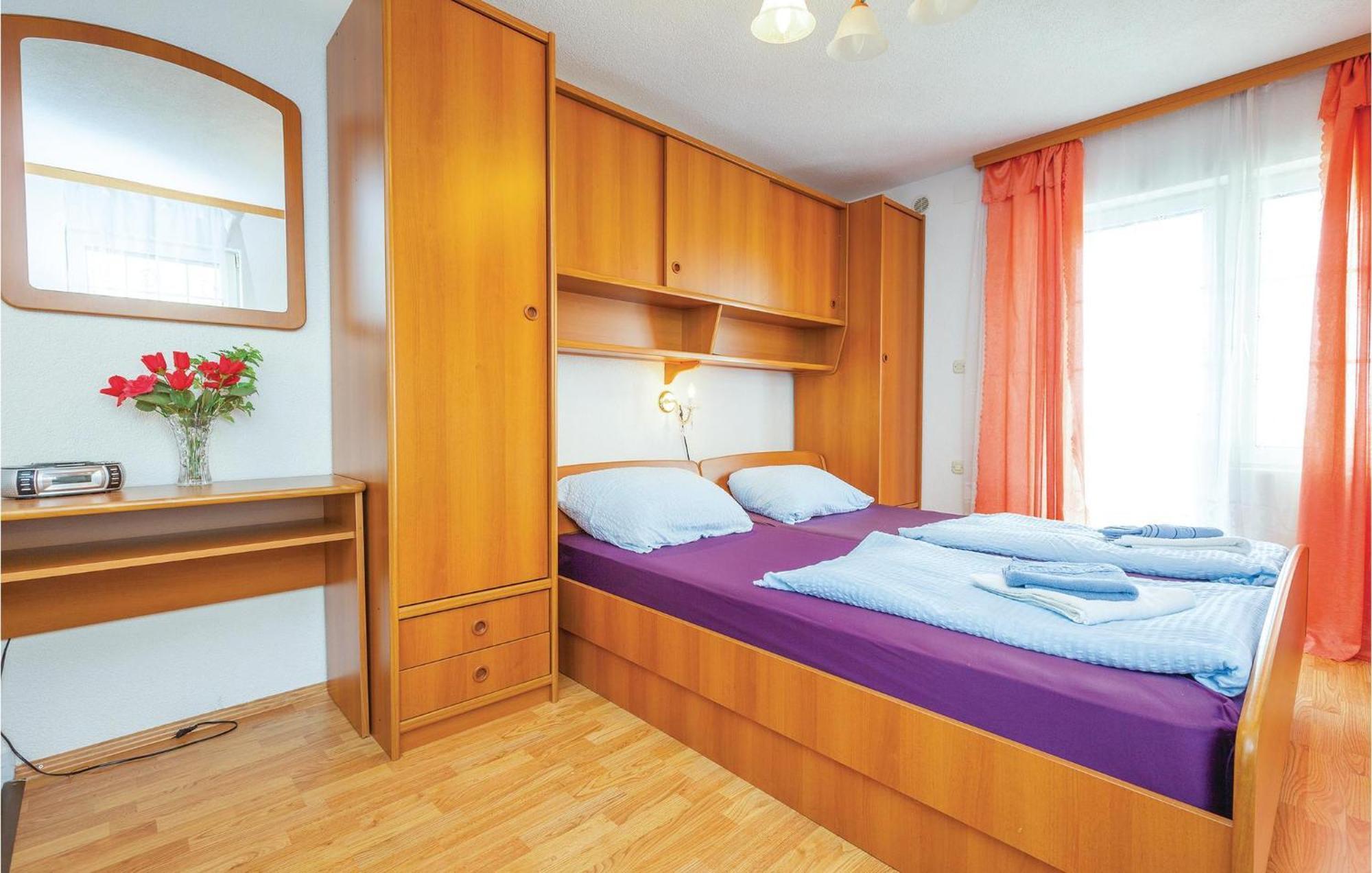 1 Bedroom Cozy Apartment In تْسْغيكفانِتْسا المظهر الخارجي الصورة